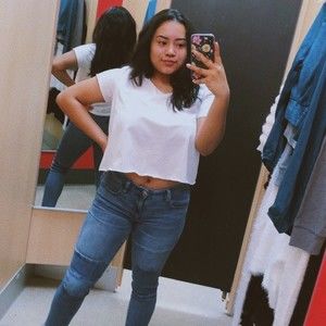 Meet your Posher, Briana